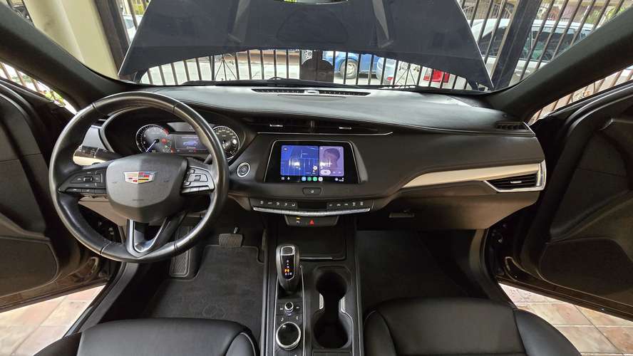 Cadillac XT4 top de gama full extras como nuevo