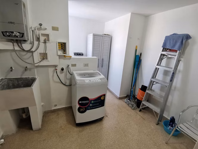 ALQUILER APARTAMENTO EN CALLE 50 - Imagen 3