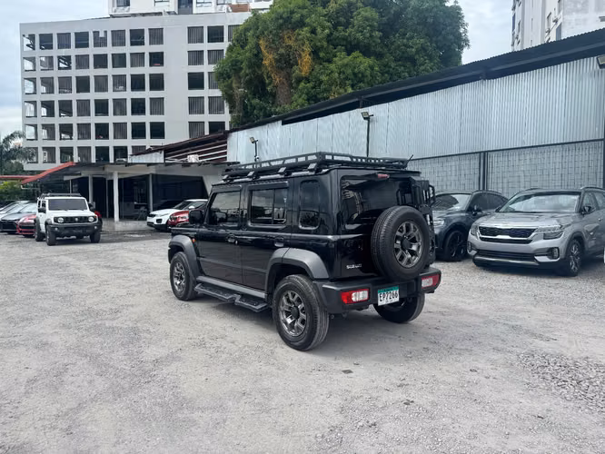SUZUKI JIMNY 2025