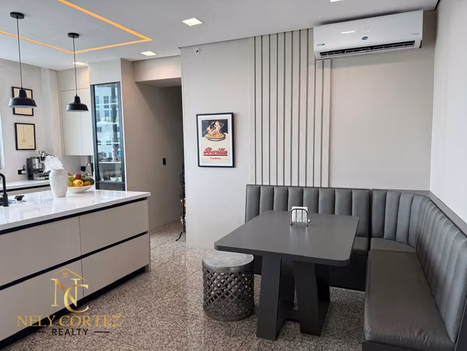 Venta de Junior Penthouse,  en el PH Allure at the Park 
