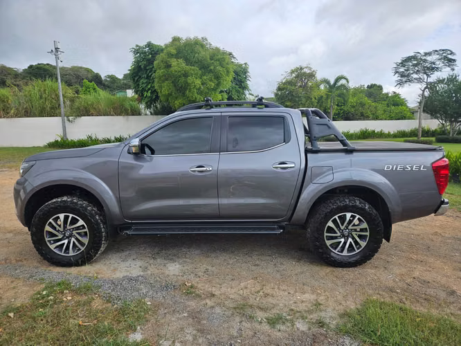 Nissan Frontier 2020 4x4 Automática (Full Extras) - Excelente Estado