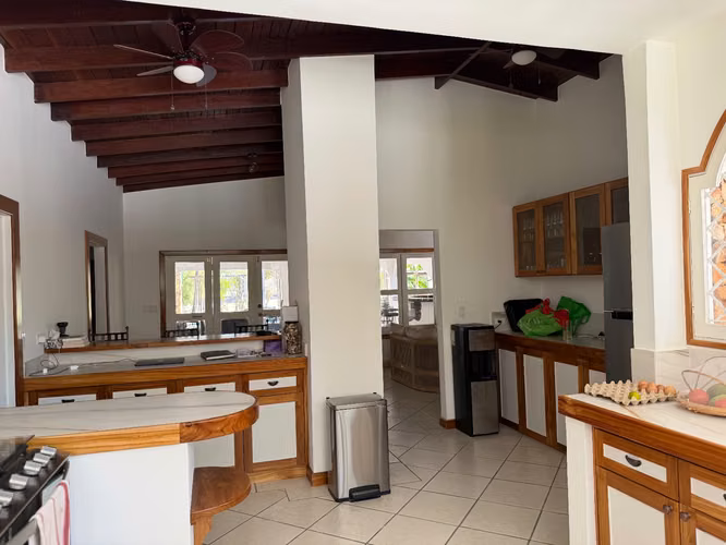 Casa de Lujo en Coronado Golf | 6 Recámaras | Piscina | Amoblada - Imagen 18