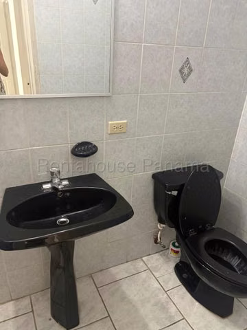 Venta de Apartamento en El Cangrejo, Ph Aranjuez 27LGG2409 - Imagen 12