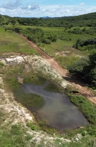 $360,000 SE VENDE ESPECTACULAR FINCA DE 17 HECTAREAS EN CALOBRE - Imagen 8