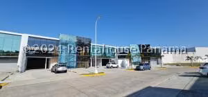 Alquiler de Galera en Paeque Lefevre 24LGG2417