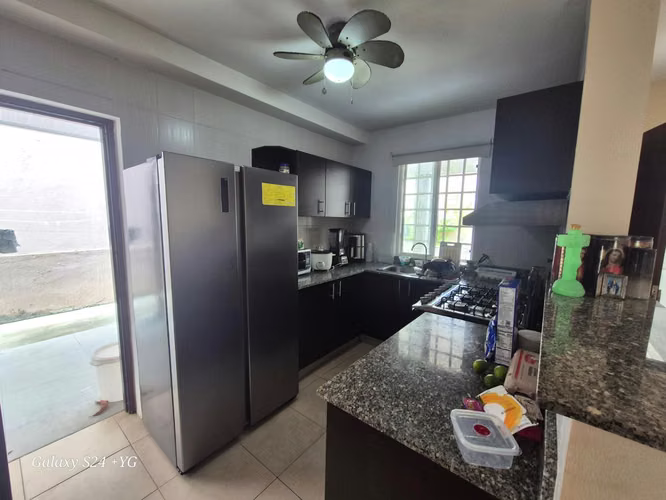 VENTA DE CASA EN PH VILLA TIBER  - Imagen 3