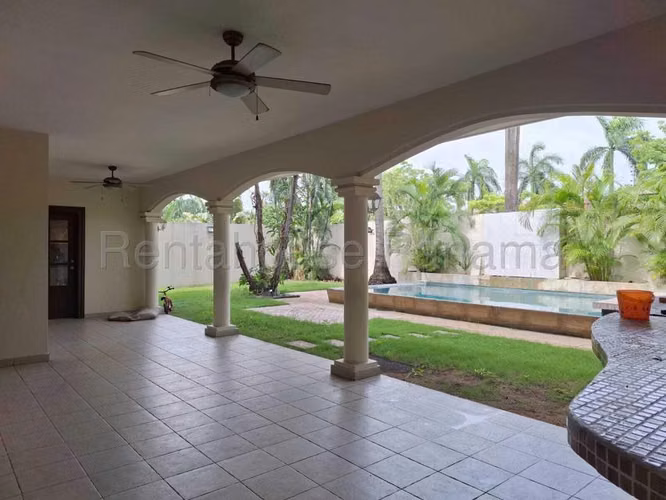 ALQUILO Casa en Residencial Costa Serena en Costa del Este. 625 lote. MAG - Imagen 1