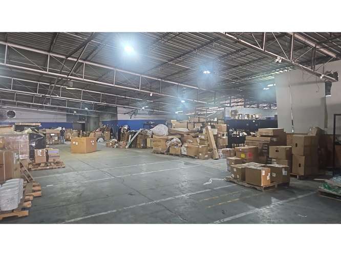 SE ALQUILA BODEGA EN EL DORADO 1.450 Mtrs (OG) - Imagen 3