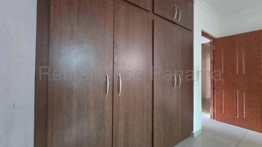 Venta de Casa en Altos de Panama Altos del Country CCO - Imagen 15