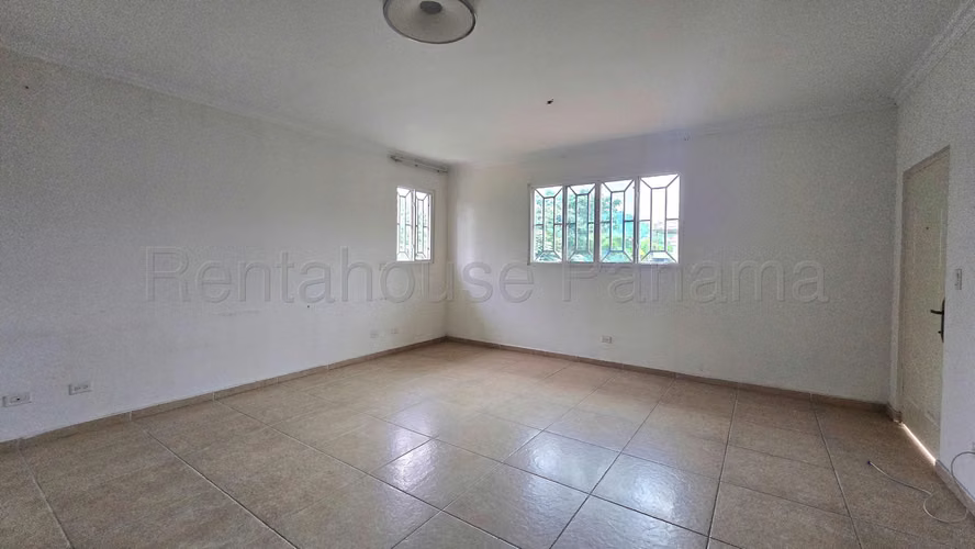 Venta de Casa en Altos de Panama Altos del Country CCO - Imagen 4