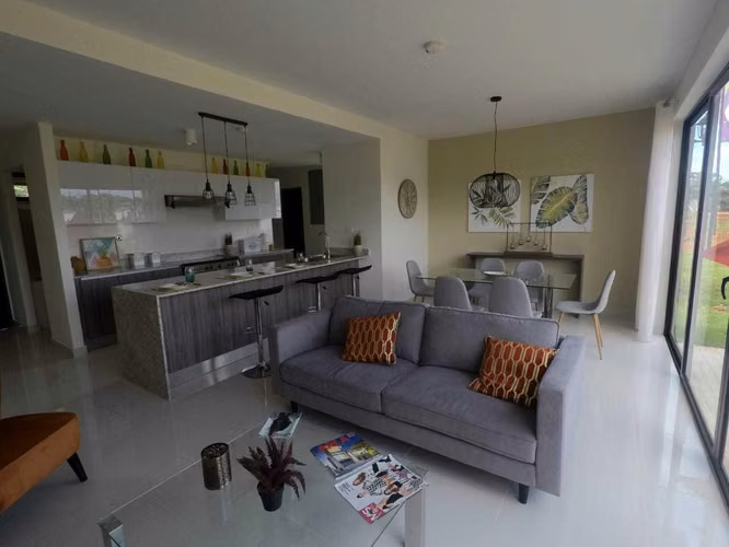 House for sale in Chorrera Riverview EC