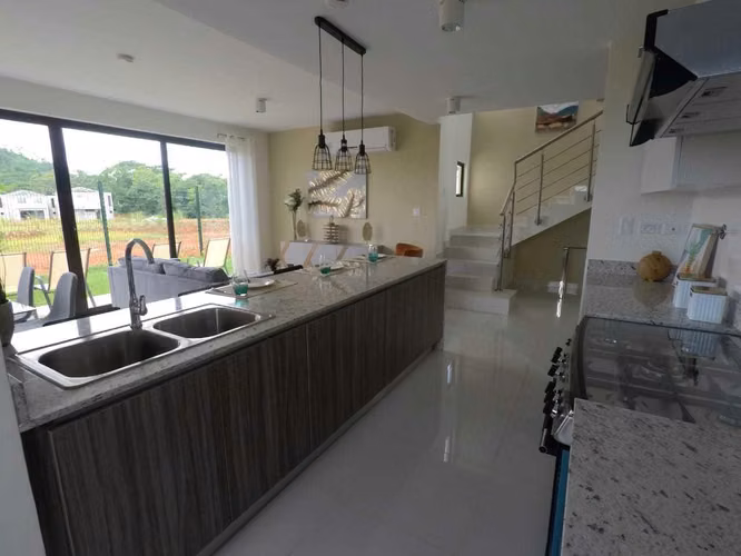 Venta de Casa en Chorrera Riverview EC
