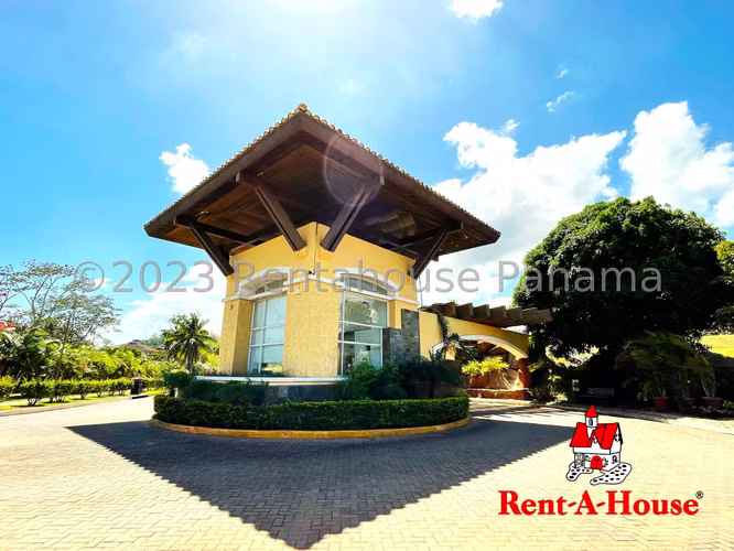 Venta de Apartamento en Ancon Ph Tucán Country Club KC