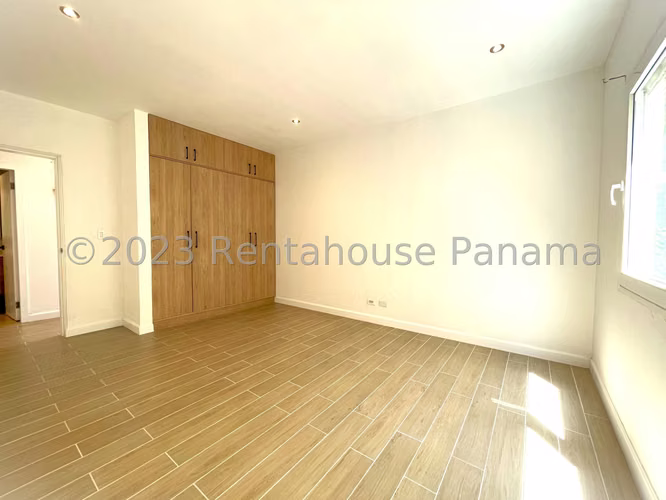 Venta de Apartamento en Ancon Ph Tucán Country Club KC