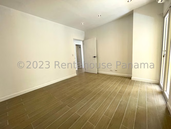 Venta de Apartamento en Ancon Ph Tucán Country Club KC