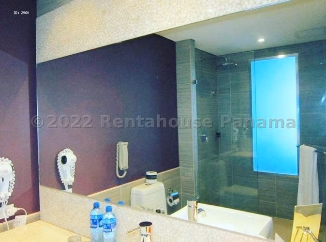 Venta de Apartamento en Avenida Balboa Ph Megapolis KC - Imagen 10