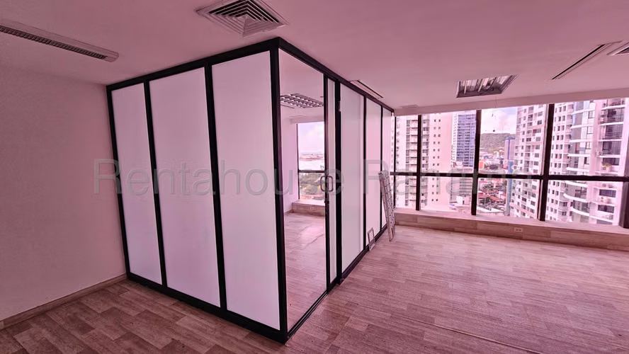 Venta de Oficina en Avenida Balboa, BBVA (Solo Cliente Directo) - Imagen 16