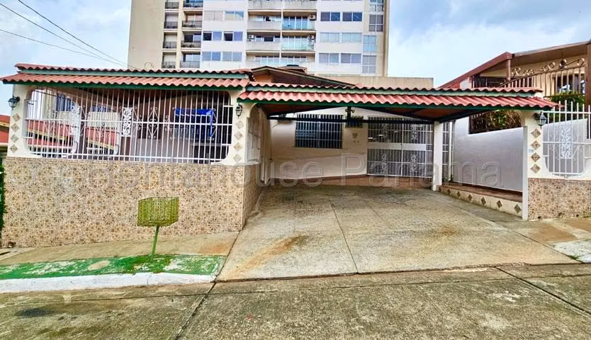 Casa en Venta en Villa Lucre JG - Imagen 5