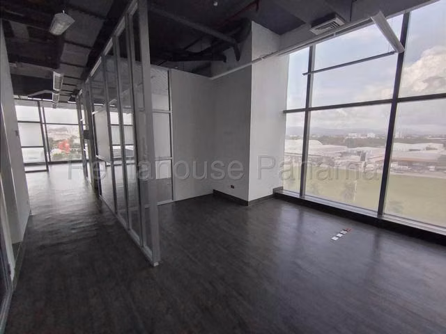 Oficina Comercial en Venta en Santa Maria JG - Imagen 7