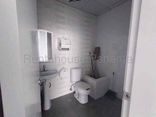 Oficina Comercial en Venta en Santa Maria JG - Imagen 18