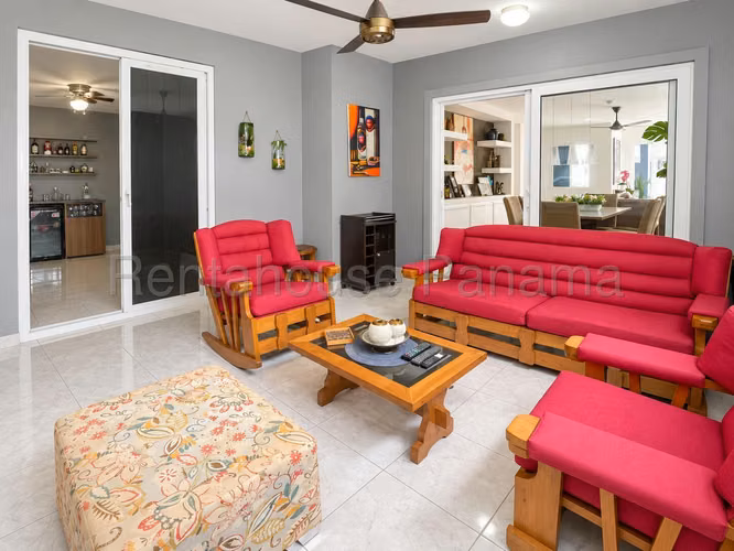 Venta de Casa en Paseo del Norte Augusta | Solo Cliente Directo LFC - Imagen 4