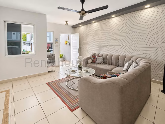 Venta de Casa en Paseo del Norte Augusta | Solo Cliente Directo LFC - Imagen 2