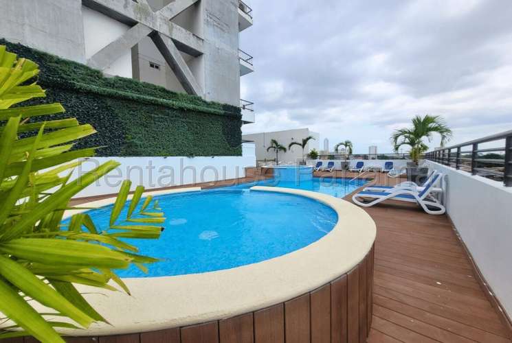 Alquiler de apartamento en Parque Lefevre, PH Lefevre 75, 27LGG2424