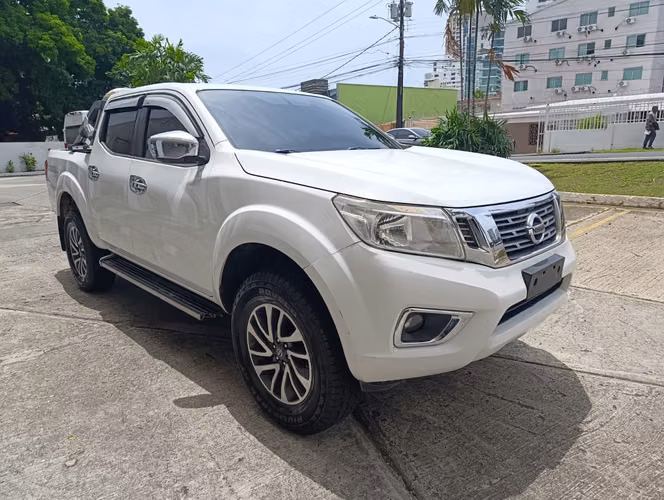 NISSAN NP 300 FRONTIER 2020 4X4  - Imagen 3