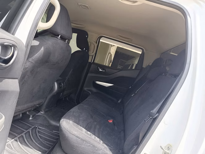 NISSAN NP 300 FRONTIER 2020 4X4  - Imagen 9