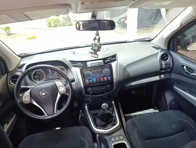NISSAN NP 300 FRONTIER 2020 4X4  - Imagen 8