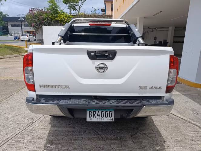 NISSAN NP 300 FRONTIER 2020 4X4  - Imagen 5