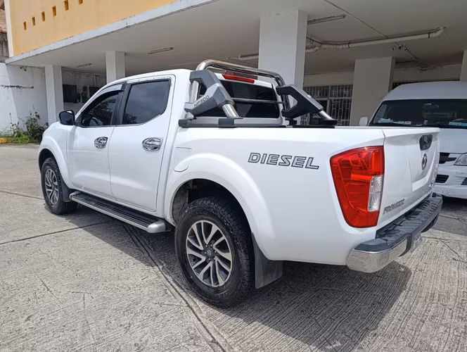 NISSAN NP 300 FRONTIER 2020 4X4  - Imagen 4