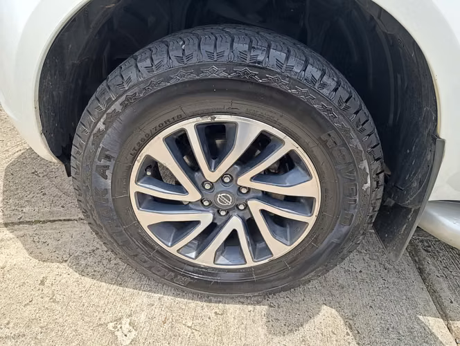 NISSAN NP 300 FRONTIER 2020 4X4  - Imagen 12
