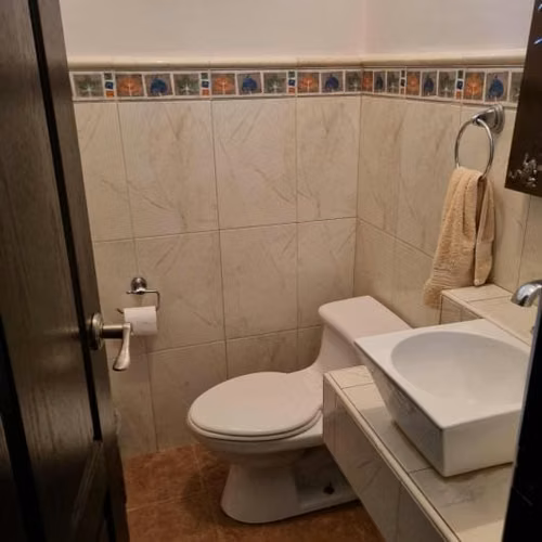 ALQUILER DE CASA CON PISCINA, ALBROOK (6)