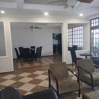 ALQUILER DE CASA CON PISCINA, ALBROOK (6)