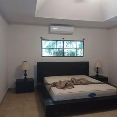 ALQUILER DE CASA CON PISCINA, ALBROOK (6)
