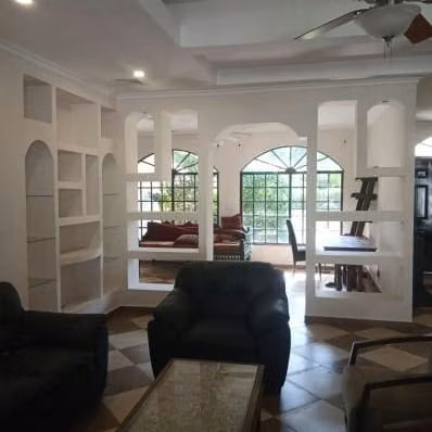 ALQUILER DE CASA CON PISCINA, ALBROOK (6)