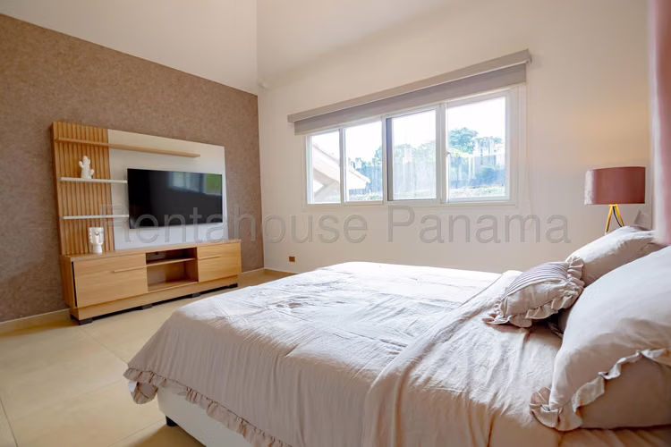 Venta de Casa en Panama Pacifico VILLAS EAGLE Solo Cliente Directo MC