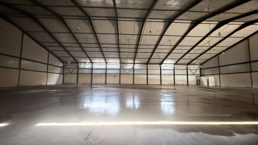 Alquiler de Bodega con Electricidad Trifasica 2125 m2 - Imagen 4