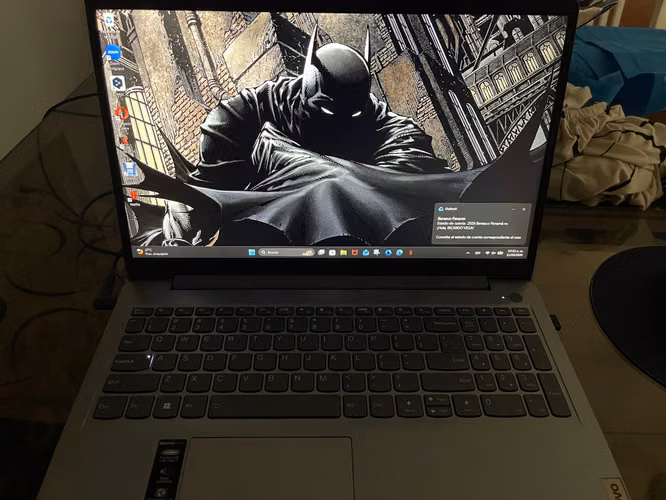 Laptop Lenovo IdeaPad 3