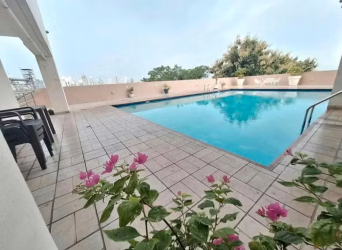 Apartamento en Alquiler – PH Majestic Gardens, Edison Park – AA - Imagen 1