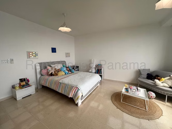 Venta de Apartamento en Coco del Mar 27PPM2420