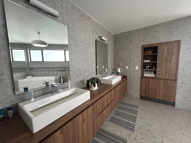 Venta de Apartamento en Coco del Mar 27PPM2420