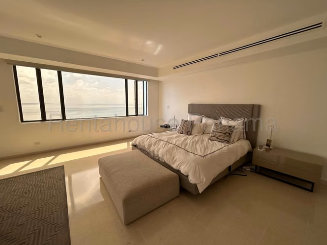 Venta de Apartamento en Coco del Mar 27PPM2420