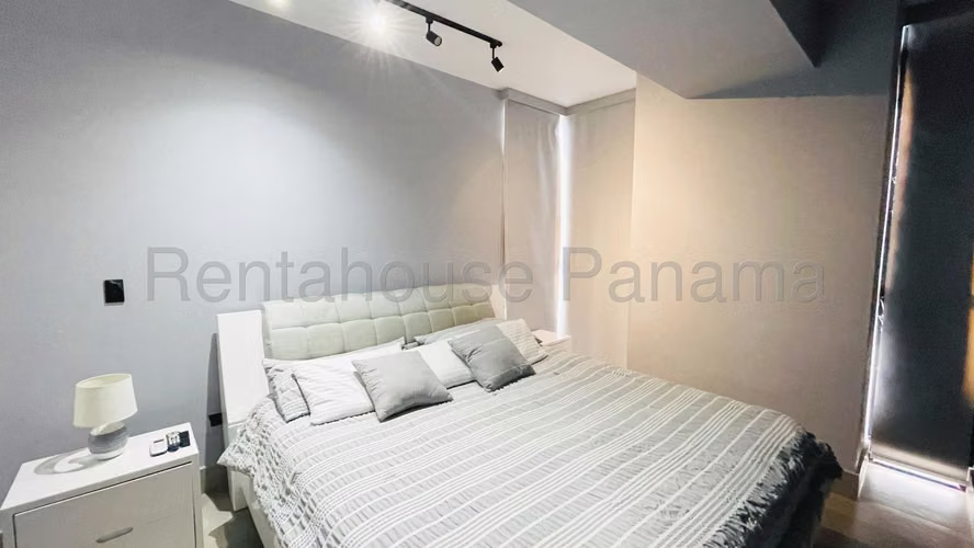LGU-Venta de apartamento en Coco del Mar, PH Victory Sport.