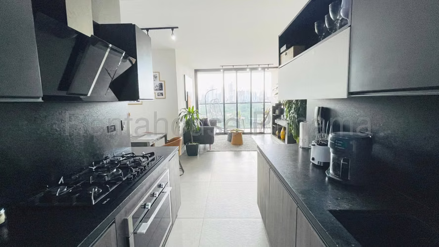 LGU-Venta de apartamento en Coco del Mar, PH Victory Sport.