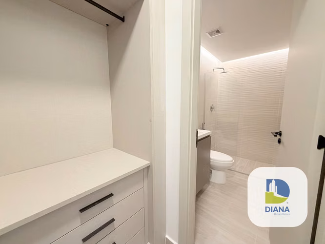 Venta de Apartamento en la Vía Ricardo J. Alfaro 