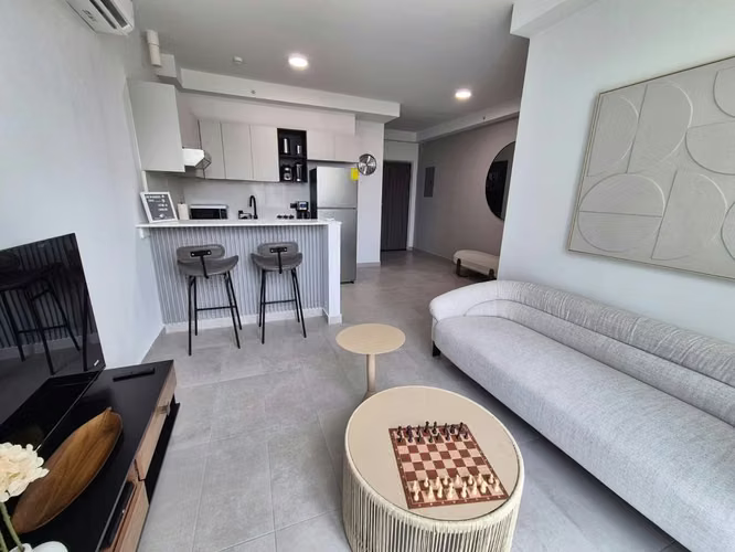 Apartamento en Via España I amoblado | 1 Rec | Con balcón a estrenar - Imagen 2