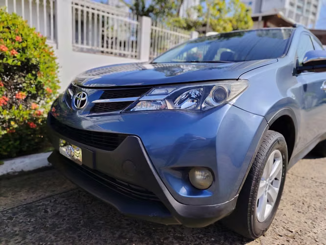 TOYOTA RAV4 2014 AUTOMÁTICA NEGOCIABLE  - Imagen 6