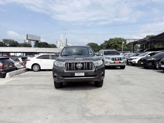 Toyota Land Cruiser Prado 2023 TXL - Imagen 3